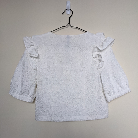 Zara Ruffle Shoulder Cropped Length Blouse - Picture 6 of 6